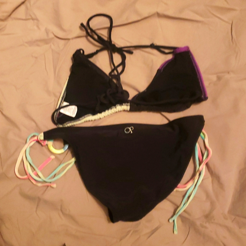 OP String Bikini - Picture 2 of 3